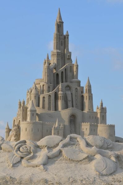 sand-sculpture-672589_1280